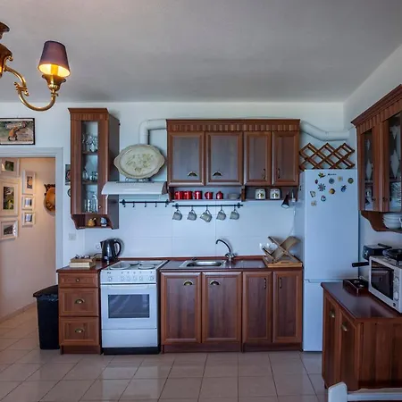 Katerina * Пефкохори